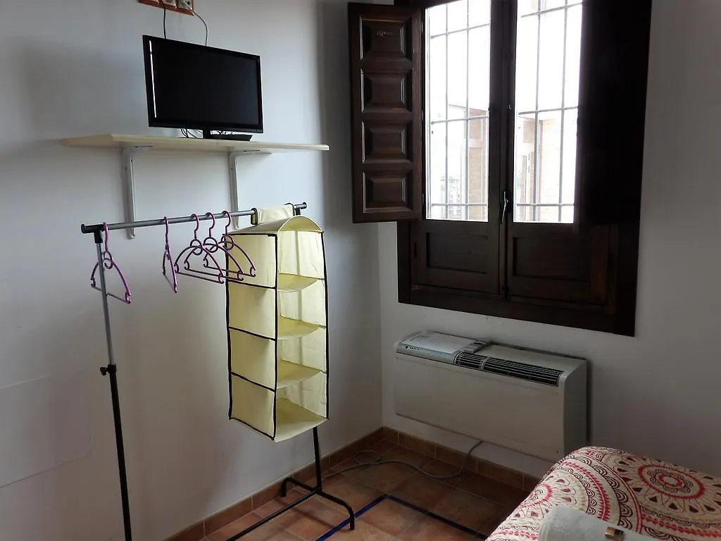 Hospederia Castillo De Alcaudete Guest House